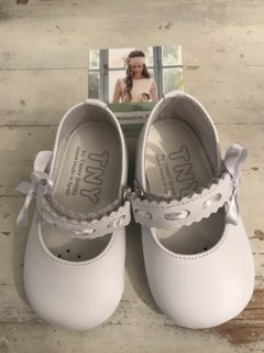 Spanish Handmade White Leather Baby Shoes